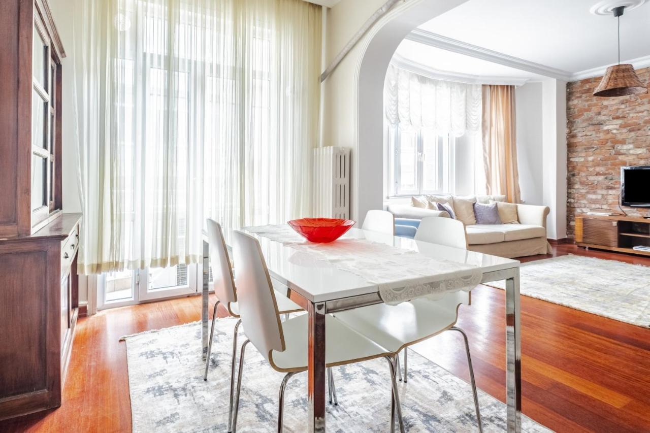Centrally Located Apartment With Balcony In Sisli Istanbul Exterior photo